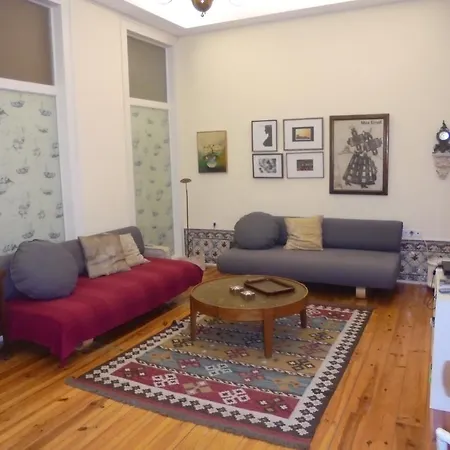 Apartamento Simpatico Апартаменты Лиссабон